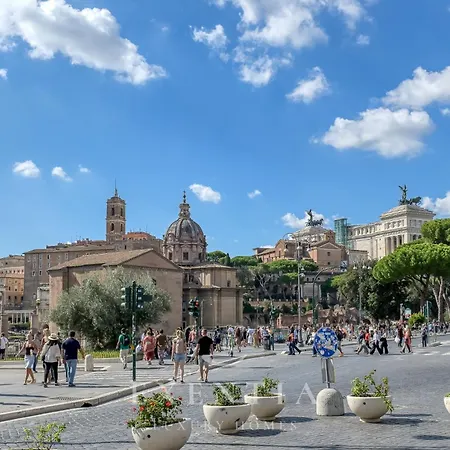 Pierre Et Myrrhe - Luxury Colosseum Apartment Rom